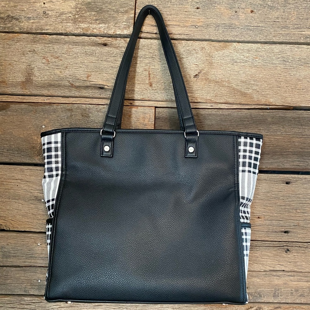 Thirty One Cindy Tote, black with Buffalo plaid